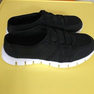 Womens Bungee Slippers